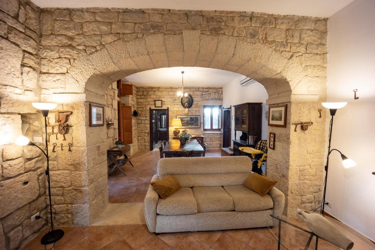 Casale Della Contea Guest House Модика Екстериор снимка